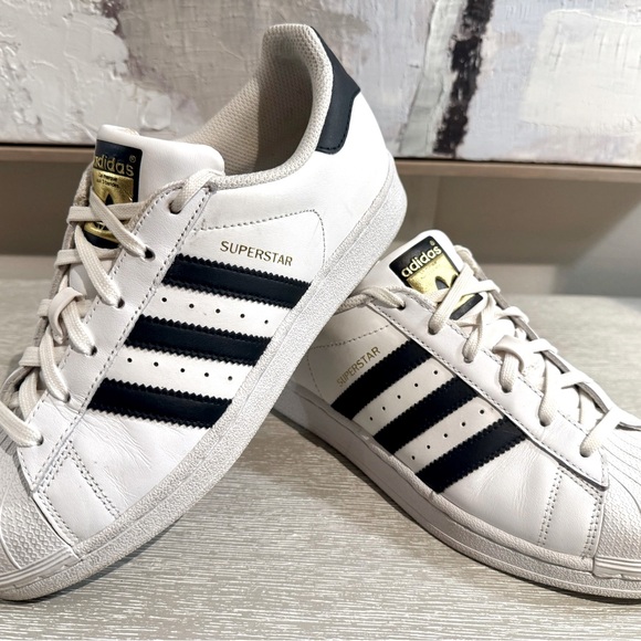 adidas Shoes - Women’s Adidas White and Black Superstar Sneakers Iconic Design -Size 7